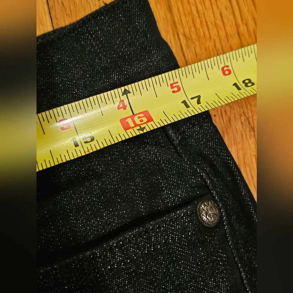 Rock & Republic Women's Berlin Tapered Leg Black Denim USA Jeans Size 30 (33x34)